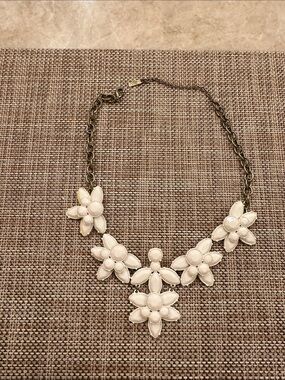 Sugarfix enamel flower necklace